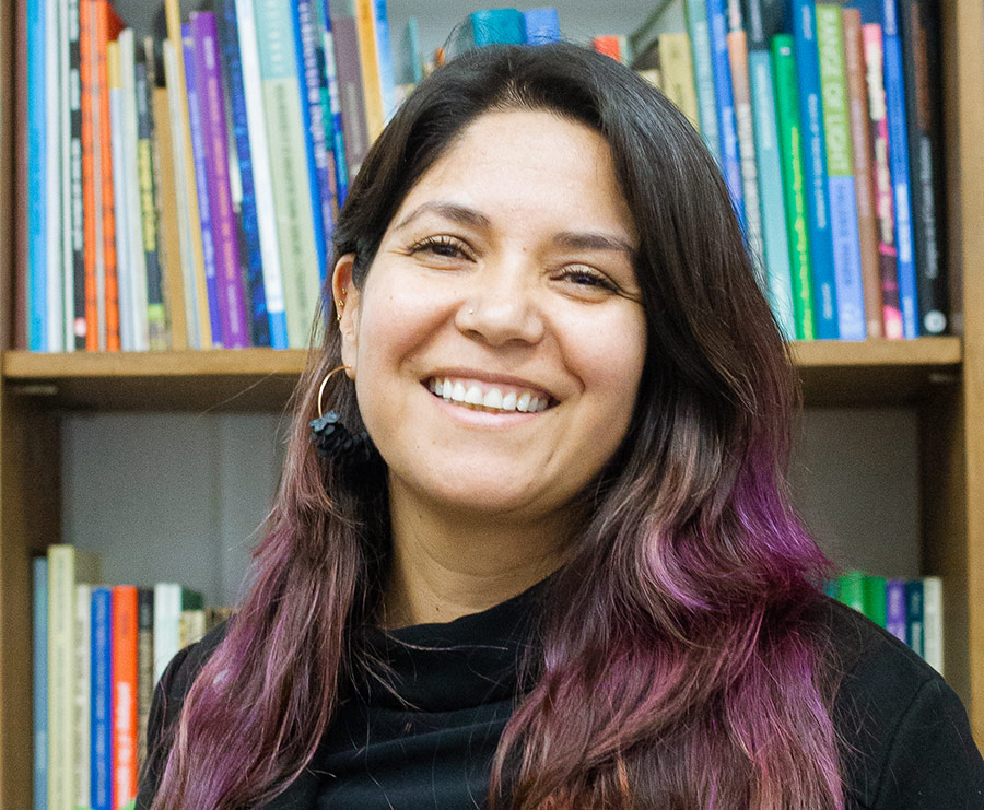 Elizabeth Muñoz, Educación UAH