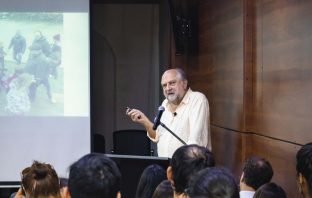 Justin Dillon: «El contacto directo con la naturaleza en la infancia crea hábitos sostenibles para toda la vida»